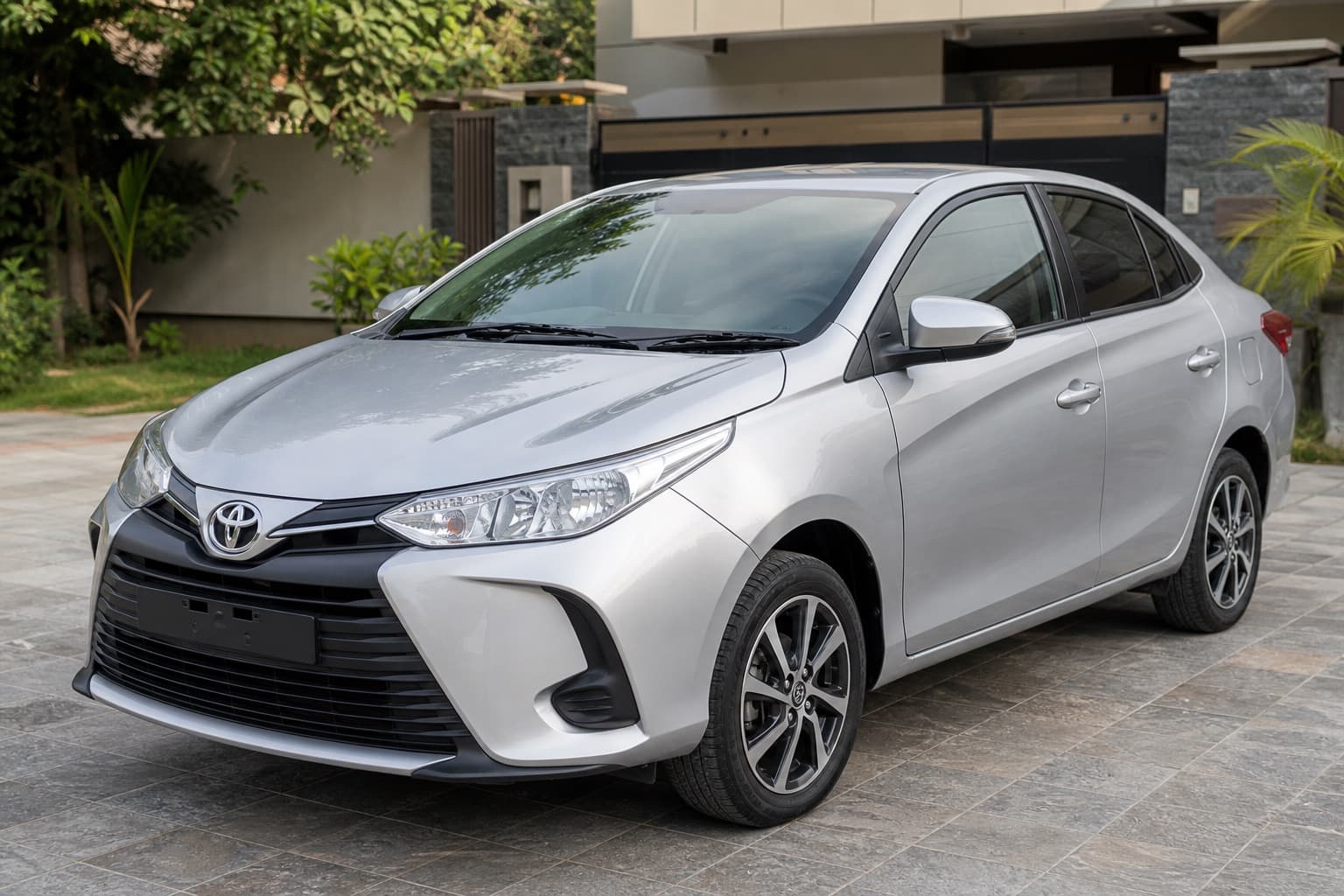 Toyota Yaris GLi CVT 2021